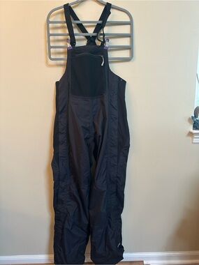 VTG Campmor 10693 Shell Snowbib Overalls Women’s L Black NWOT